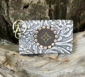 Luxe Collection "LV Star" in Silver Floral