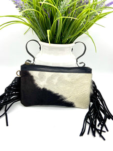 Sonora (small black clutch with fringe)