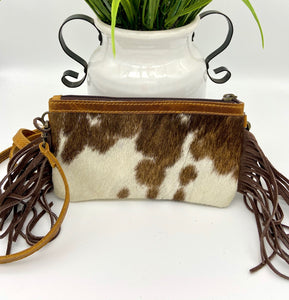 Sonora (small dark brown clutch with fringe)